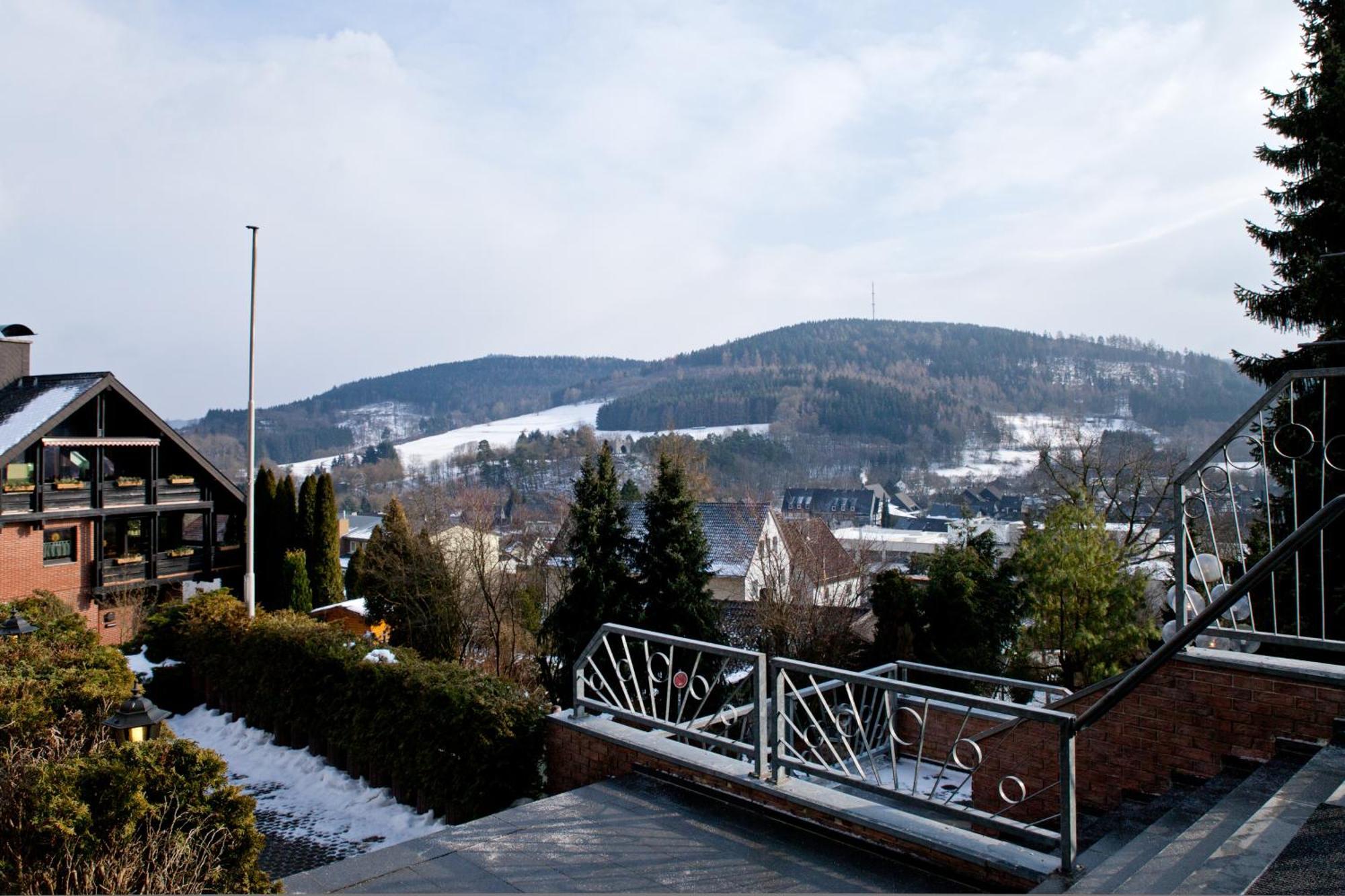 Hotel Am Fang Bad Laasphe Exterior photo